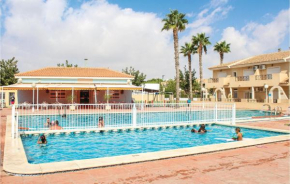 Stunning apartment in Los Alcázares with Outdoor swimming pool, WiFi and 2 Bedrooms